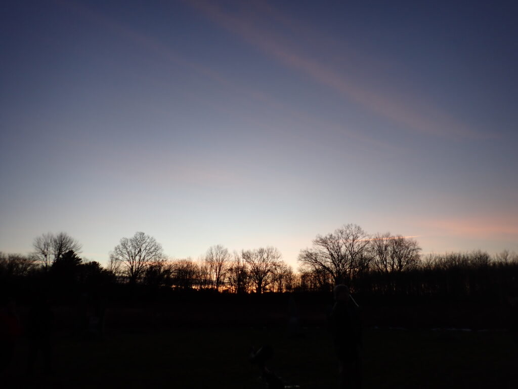 the morning sky on the solstice shortly before sunrise